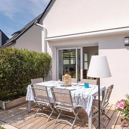 Belle Maison De * Belz